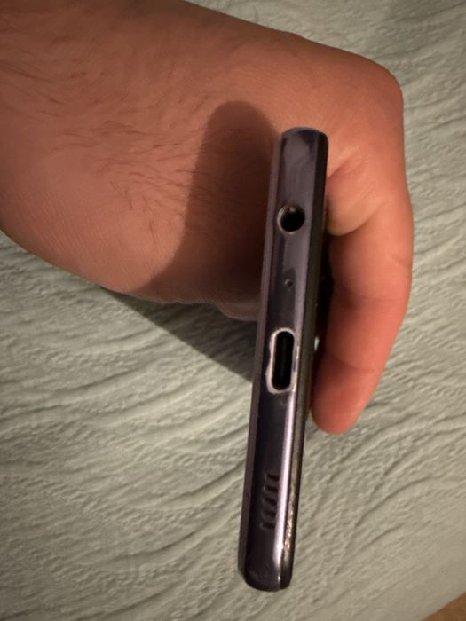 Продам Телефон А32