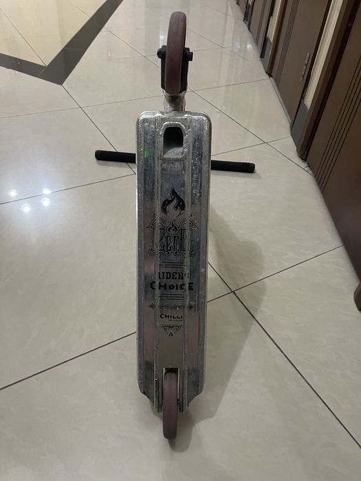 Продаю Самокат Трюковой Chilli Pro Scooter Zero V2 Polished срочно
