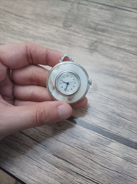 Часы жемчужина продам
