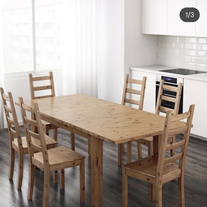 Продается деревянный стол