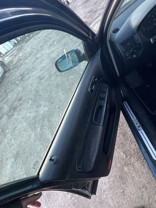 Golf 4 1.4  НА ЧАСТИ