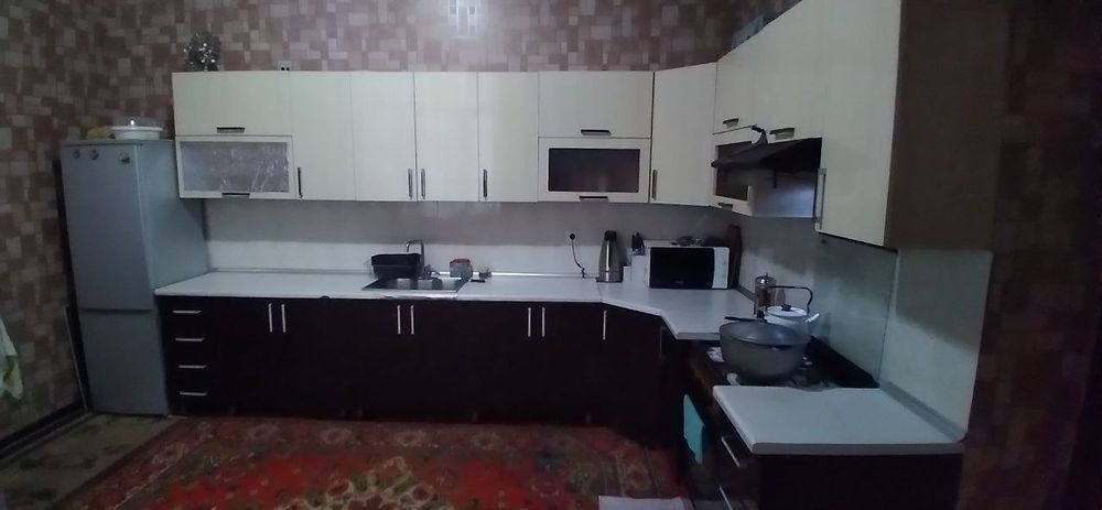 Продам Евродом Греческий городок Ттз 3уровня 6соток 6комнат