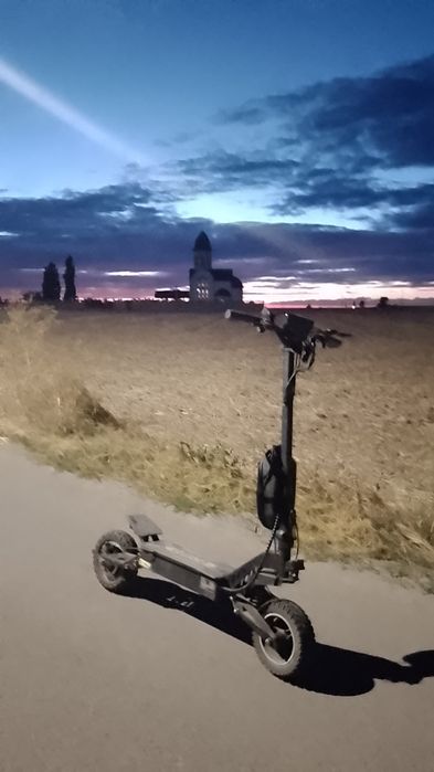 trotineta electrica OOTD t10