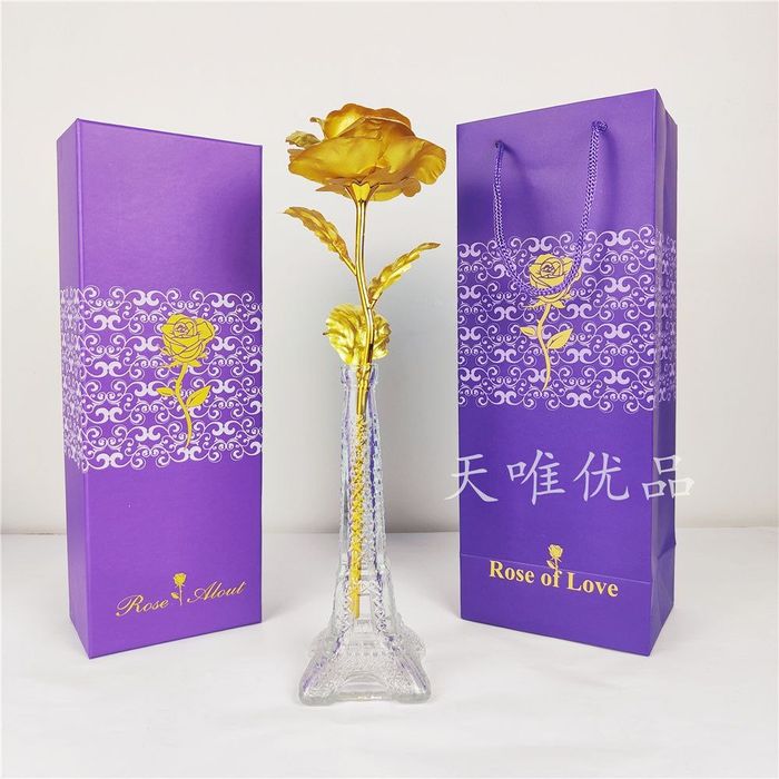 Декоративные цветы 100000 сум