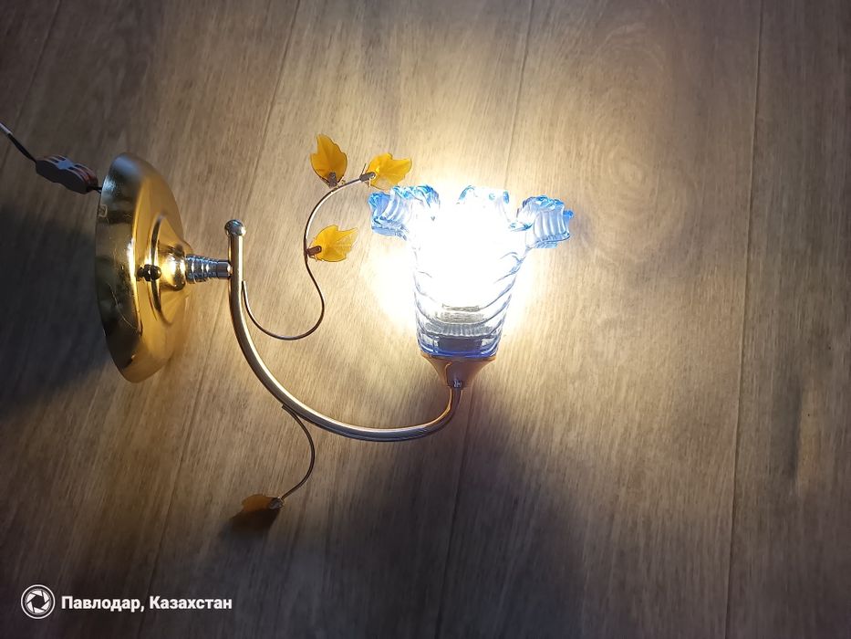 Люстра настенная бра