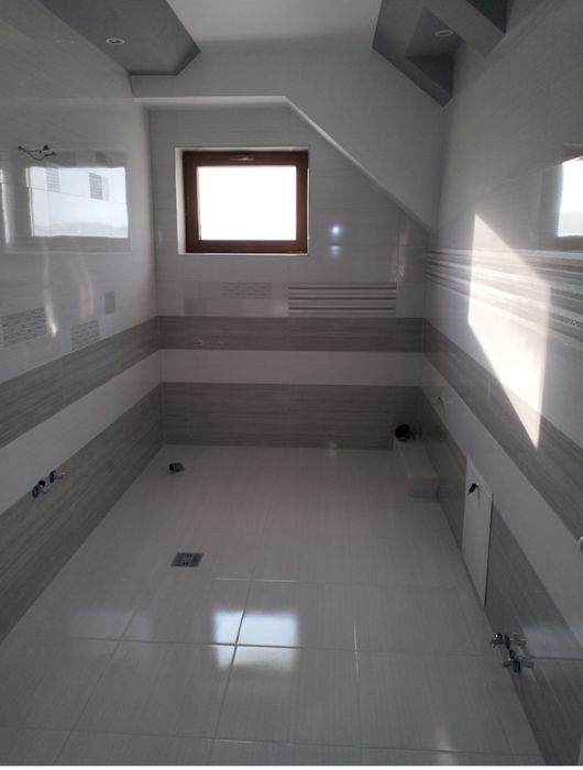 Execut lucrari de constructii,interior si exterior