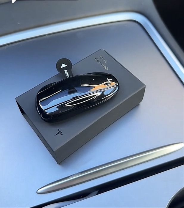 Ключ, карта Tesla 3,Y,S,X оригинал