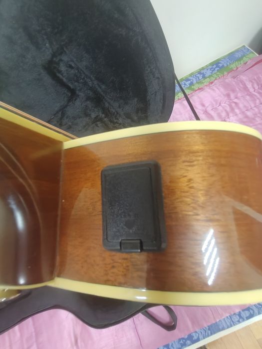 Электроаккустическая гитара Yamaha APX 700-12NT
