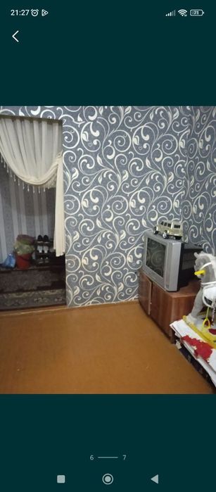 Uy sotiladi srochna