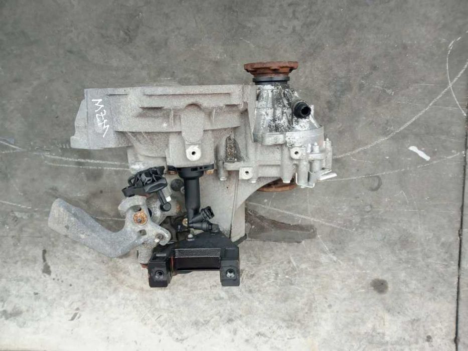 Cutie  vw 1.6 tdi tip MZM