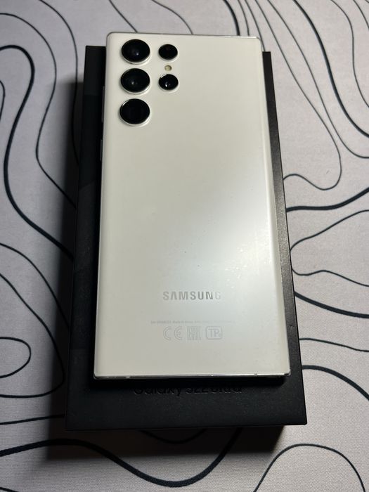 Samsung Galaxy S22 Ultra Phantom White 12/256