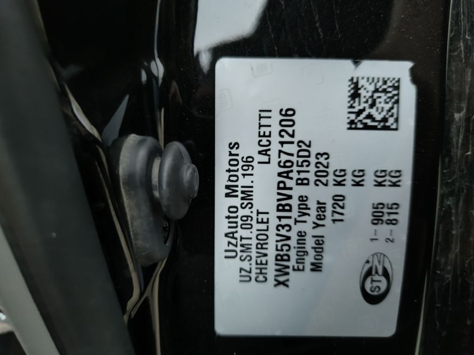 Moshina sotiladi 2023