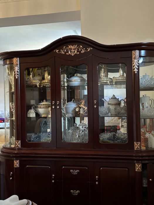 Сервант для посуды