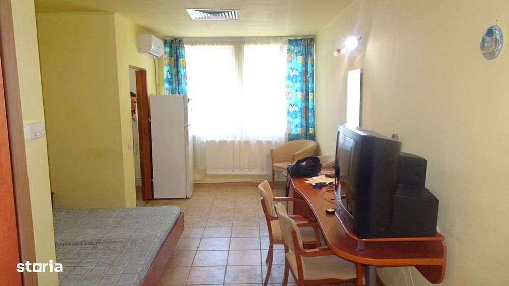 Vand garsoniera in Deva, zona Gojdu (Viitorului), etaj 1, mobilata