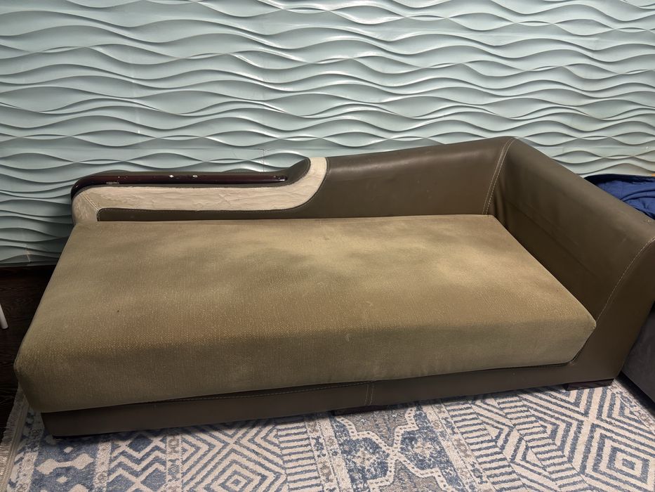 Диван в нормальном состоянии