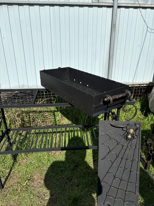 Продам  новый красивый мангал