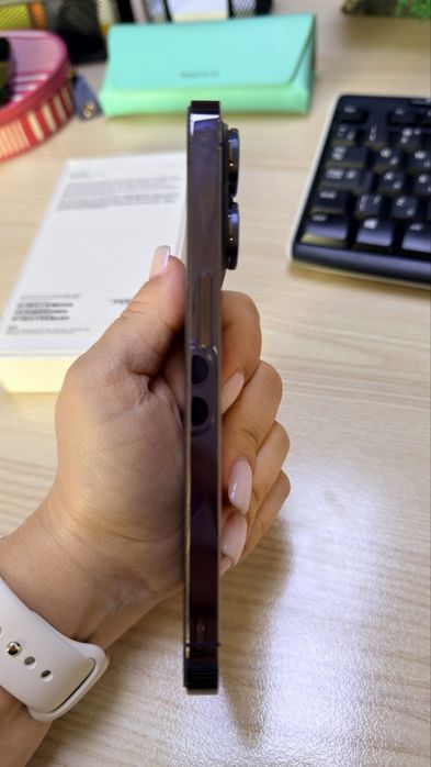 IPhone 14 pro deep Perple