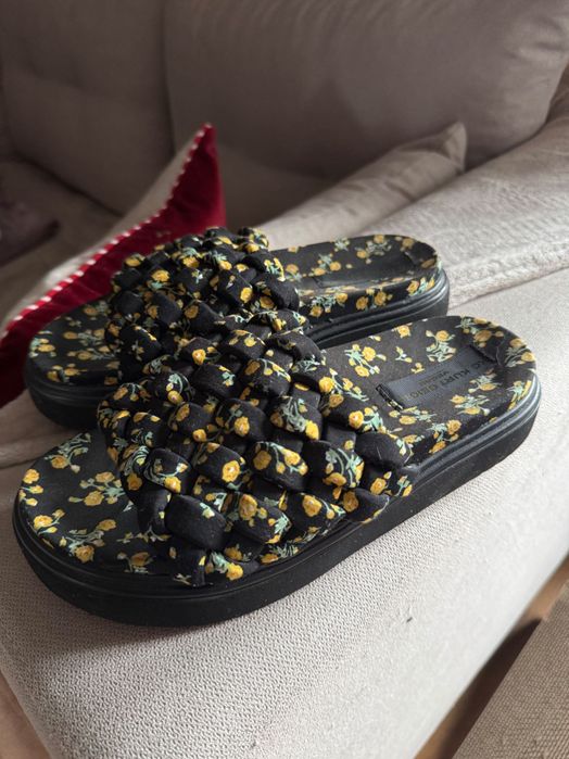 Чехли Kurt Geiger