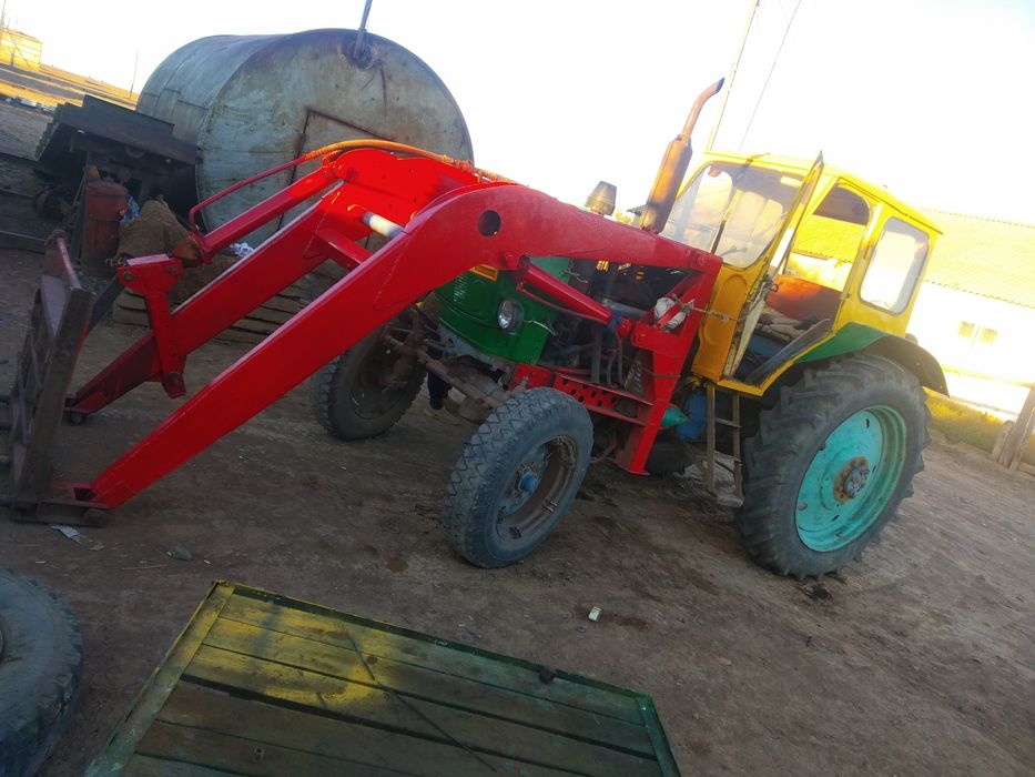 Продам трактор ЮМЗ 6.