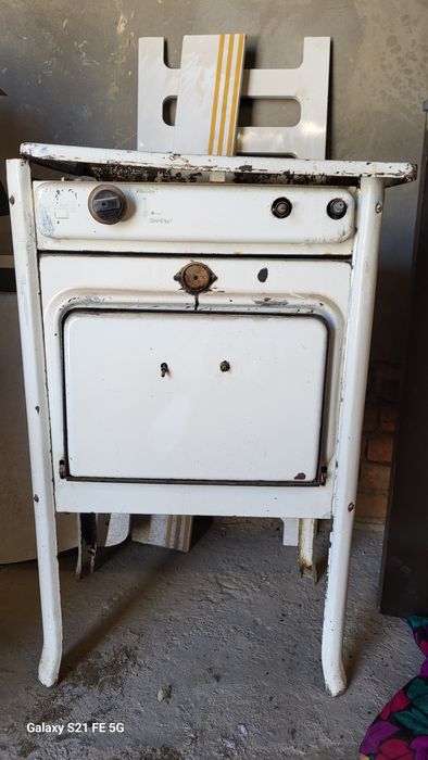 Газ плита сотилади