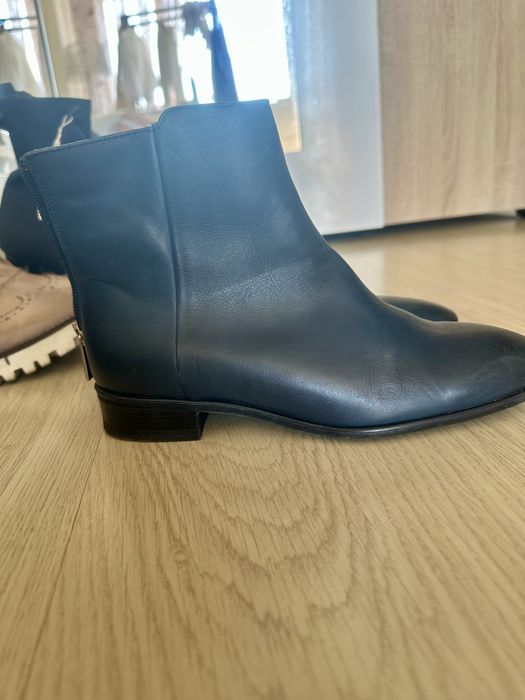 Боти, сникърси, лоуфъри, Le Silla