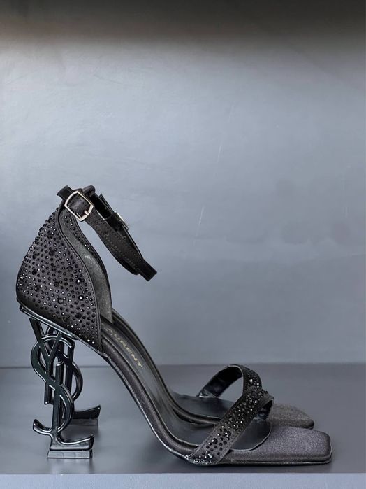 Pantofi Ysl noi !!! Marimi 36-40 !!!