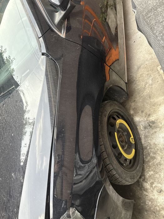 Aripa stanga vw passat B7 neagra LC9X