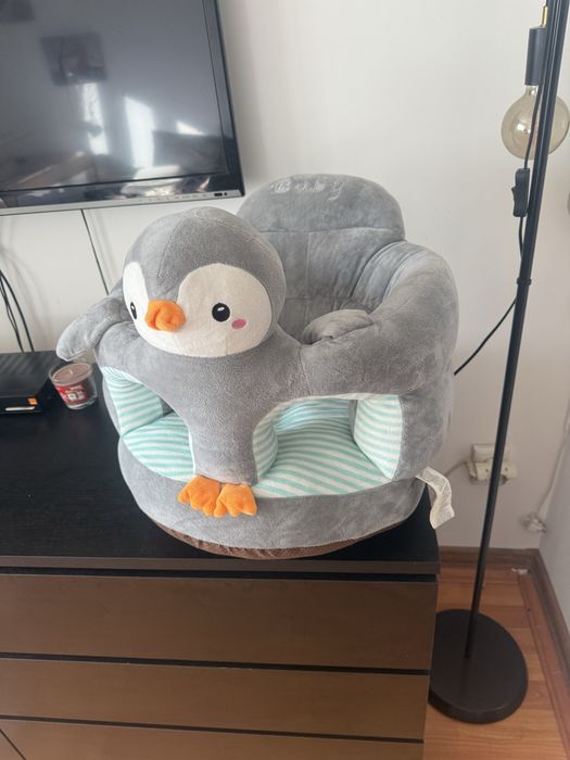 Fotoliu bebe cu spatar si suport de picioare - Pinguinul gri