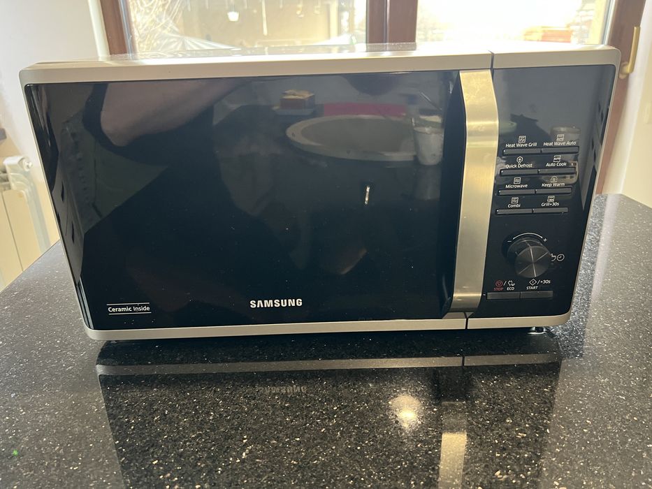 Cuptor Microunde Samsung