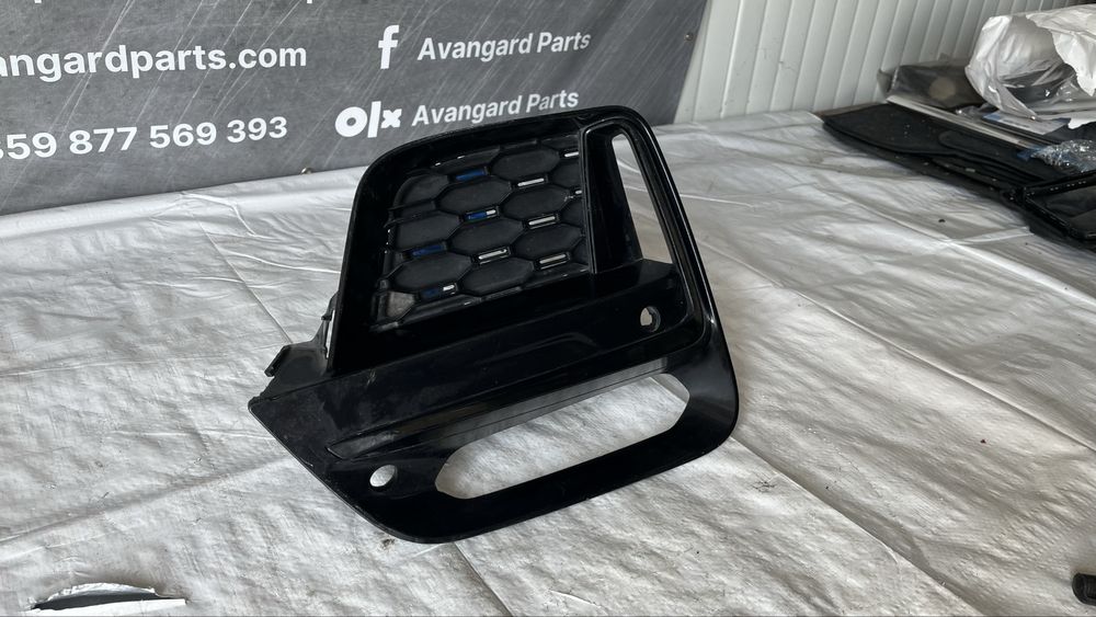 Лява и дясна решетка за халоген BMW X3 G01