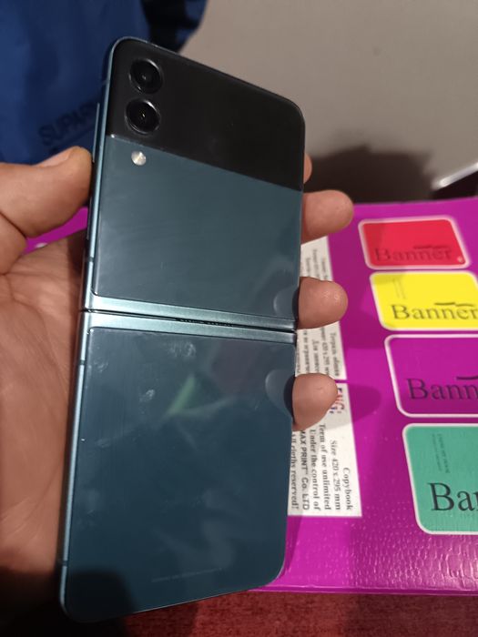 Samsung Z flip3 5G