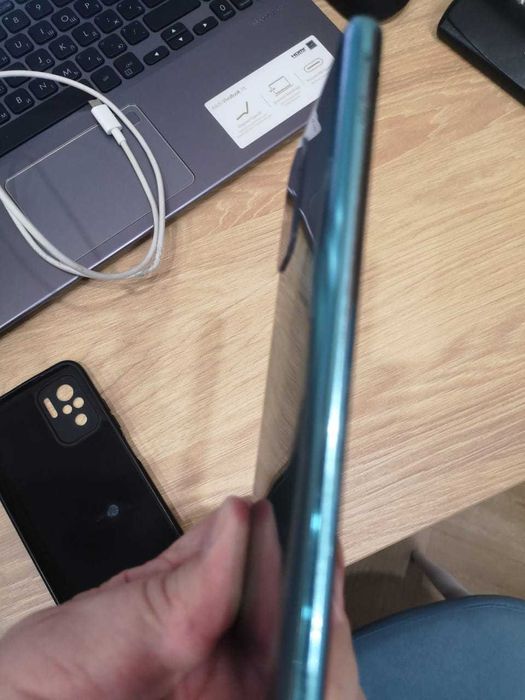 Продам смартфон Readmi б/у