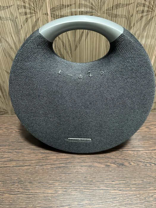 Harman Kardon Onyx Studio 5
