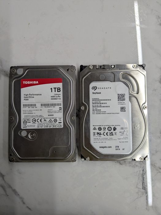 Жёсткий диск  2тб