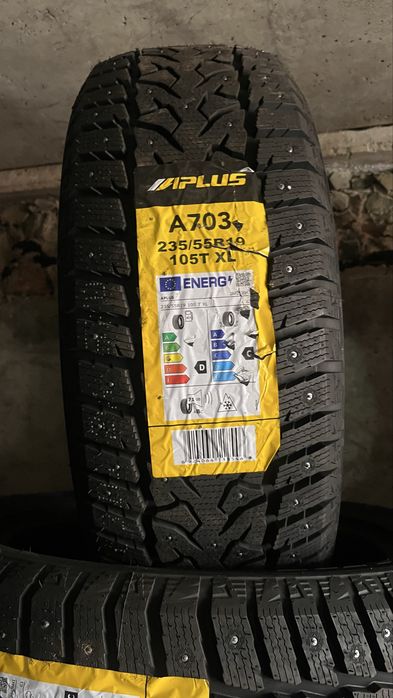 235/55 R19 Aplus 4шт