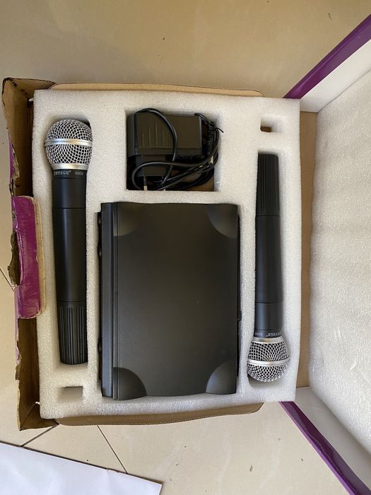 Продавам професионални микрофони