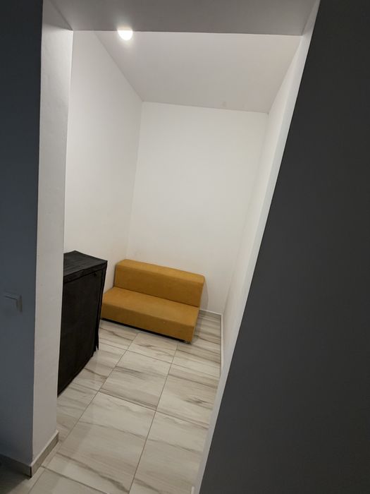 Apartament 2 camere ,decomandat ,74 MP suprafata totala+ PARCARE