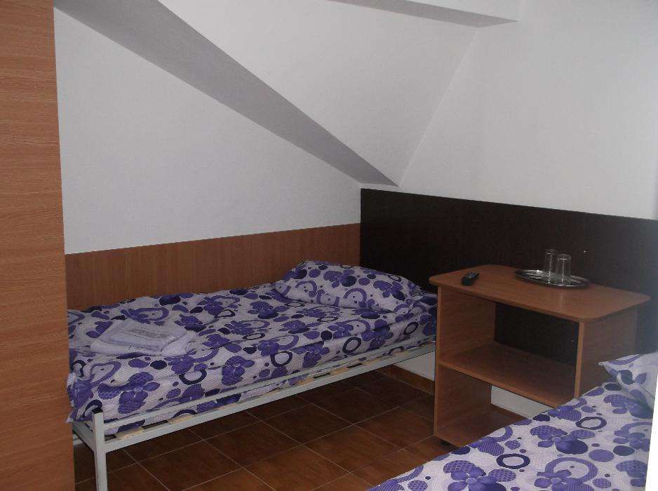 Cazare ,muncitori,firme,Cluj Napoca, factură,40lei/pers.in cameră cu 4