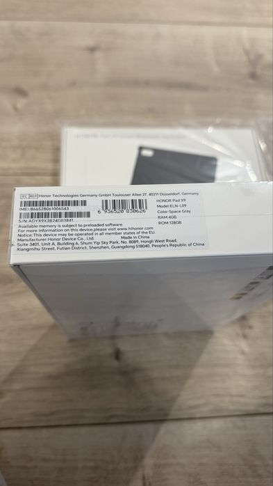 Honor tableta cu tastatura