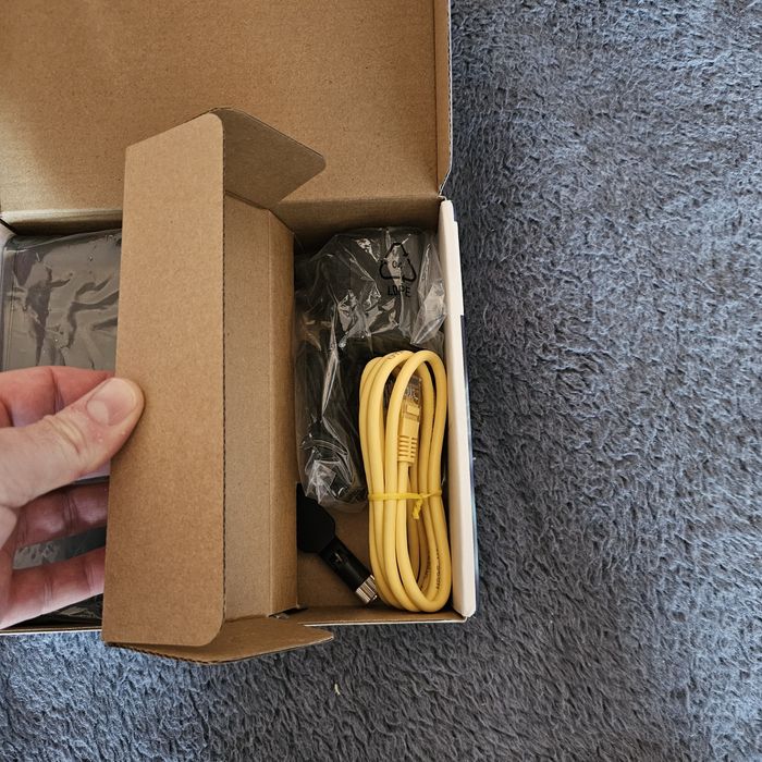 4G рутер Huawei със СИМ карта