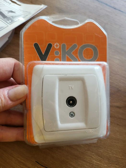 Разетка за кабелна 2бр. Конгакт за над перваз