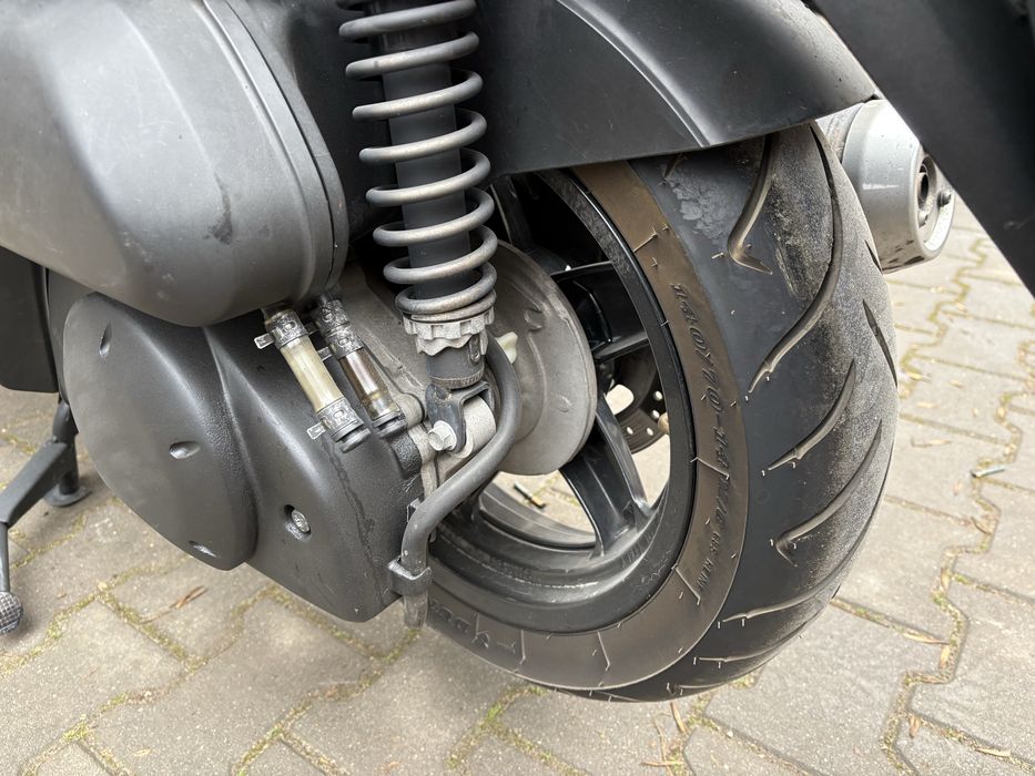 Yamaha Xmax 250 cc перфектен топ топ