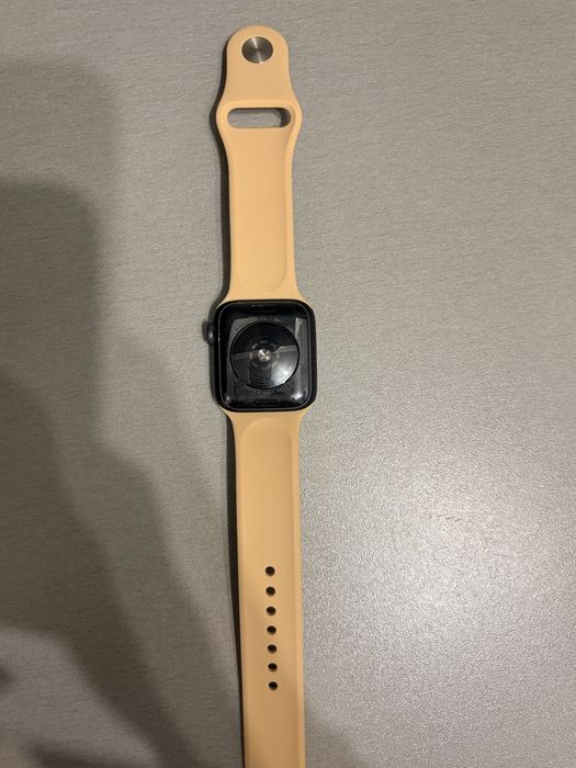 Apple Watch se 40mm nike