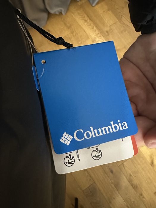 Geaca Columbia noua marimea M si L