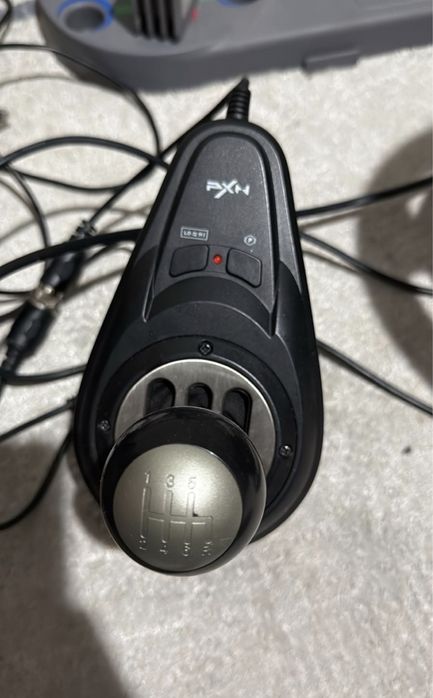 Обменяю игровой руль Thrusmaster t150 FredBack