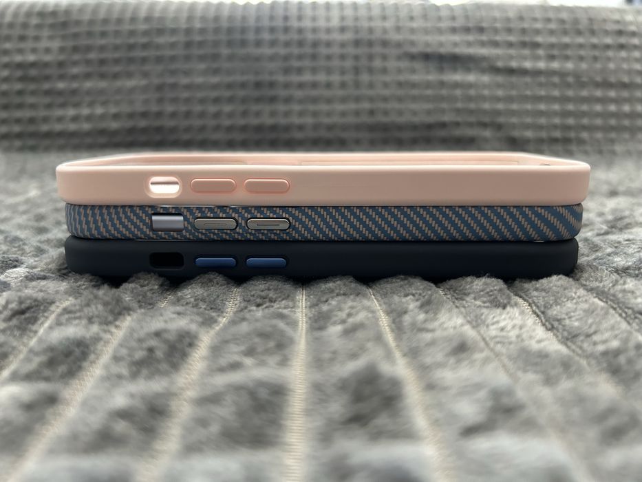 Case-ове/Калъфи за iPhone 13 (Pro) / 14 (Pro) / 15