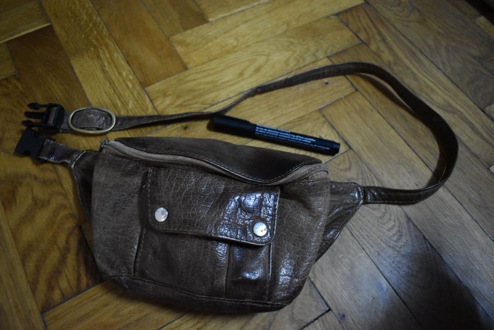 Borseta din piele