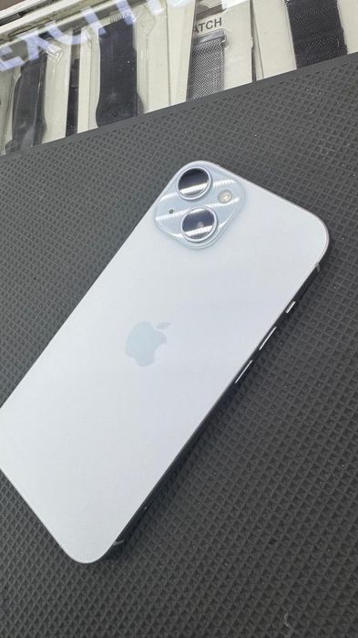Продам IPhone 15