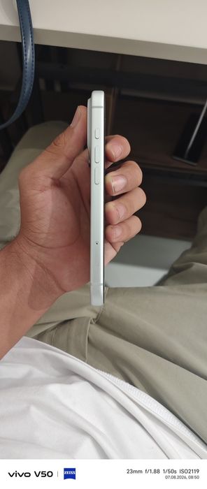 Iphone 17 pro karobkasi bor imeyka otgan