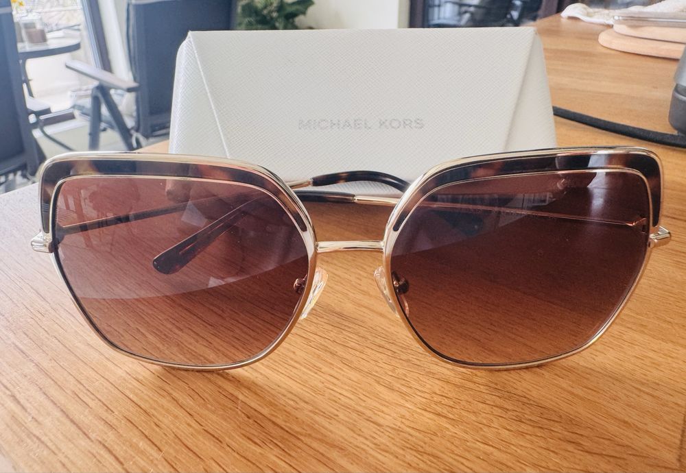 Слънчеви очила Michael Kors, MK 1141 (Greenpoint)